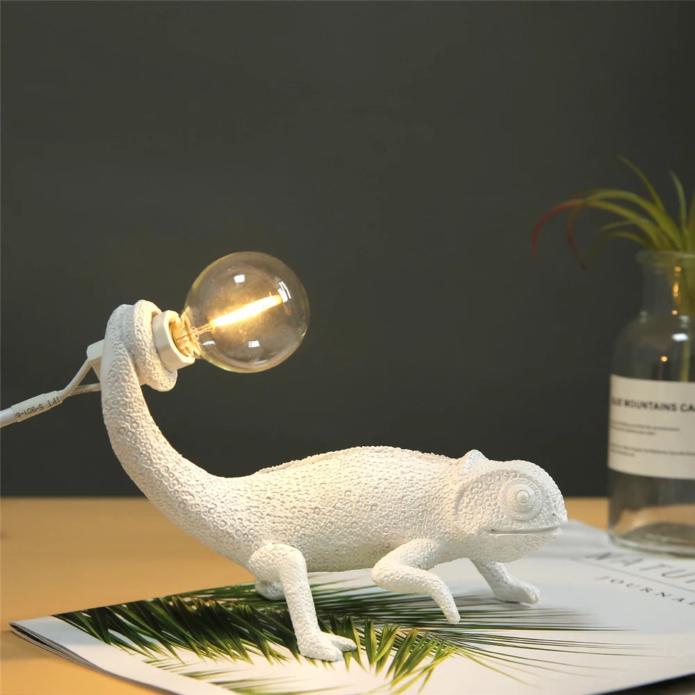 Lizard Be Dorm Wall Light shown as soft ambient home lighting