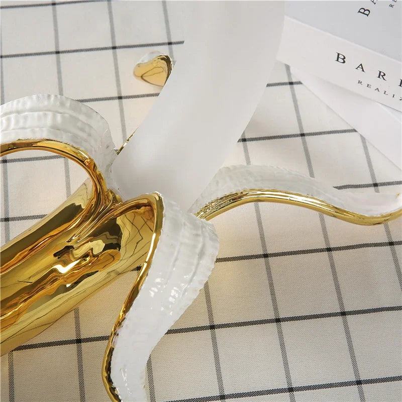 Nordic Modern Banana Led Night Lights Living Room Decoration GlassTable Lamps Bedroom Bedside Desk Lamp Home Decor Light Fixture