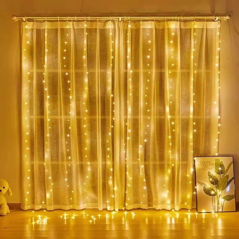 USB-powered curtain string lights