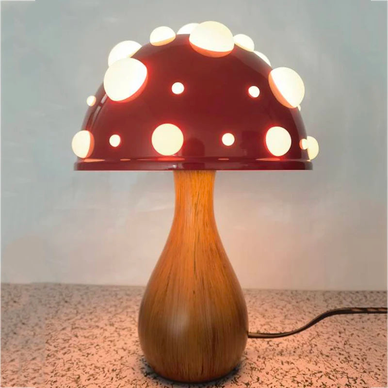 Tall Amanita Mushroom Table Lamp – Nature-Inspired Elegance