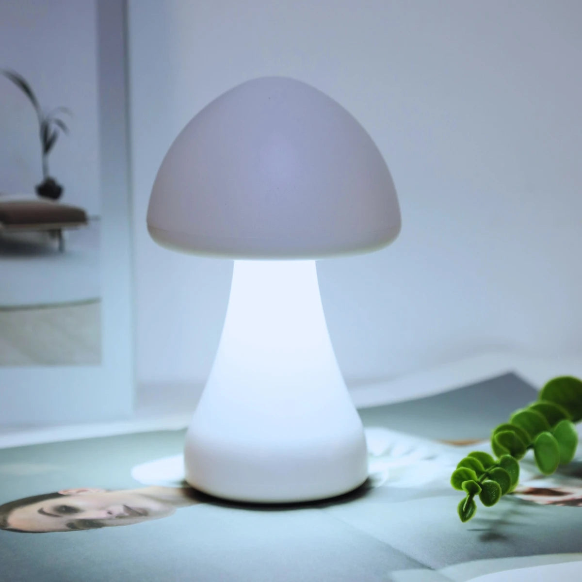 Rechargeable Mushroom Night Light – Touch-Controlled LED Table Lamp