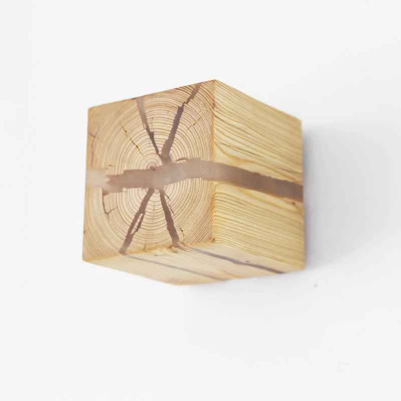 Cracked Solid Wood Nordic Design Nightlight