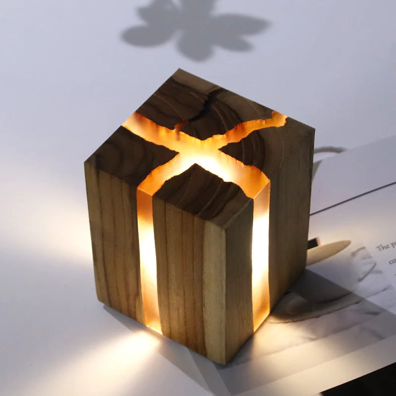 Cracked Solid Wood Nordic Design Nightlight