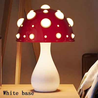 Tall Amanita Mushroom Table Lamp – Nature-Inspired Elegance