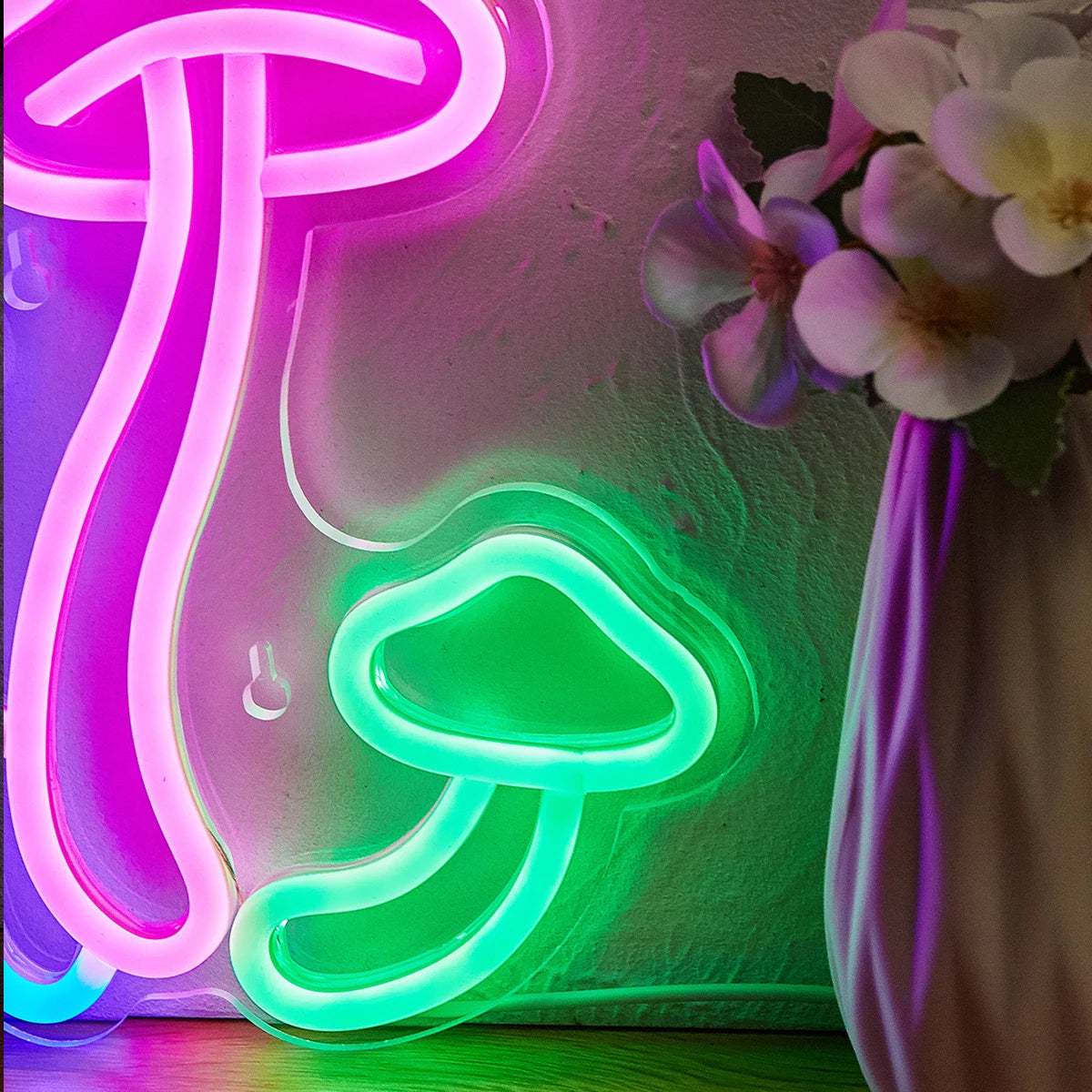 Tricolor Mushroom LED Neon Wall Light – Psychedelic Glow