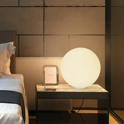 LUMINA ORB – Frosted Glass Globe Lamp