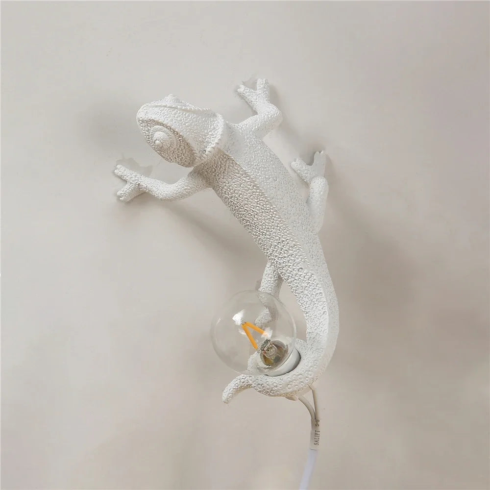 Lizard Be Dorm Wall Light variant product view