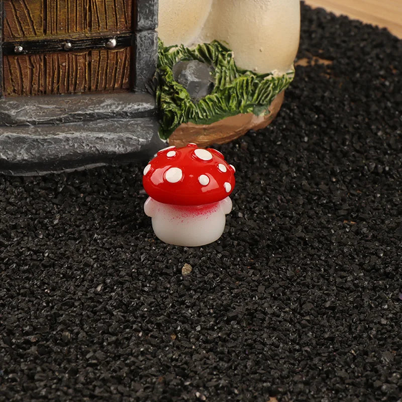 Mushroom Outdoor Garden Light design detail view